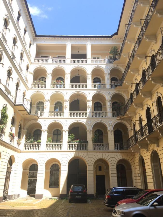 City Centre Loft Next To Synagogue Apartment Budapest Luaran gambar