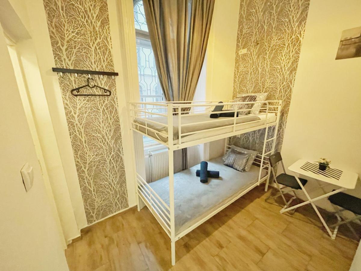 City Centre Loft Next To Synagogue Apartment Budapest Bilik gambar